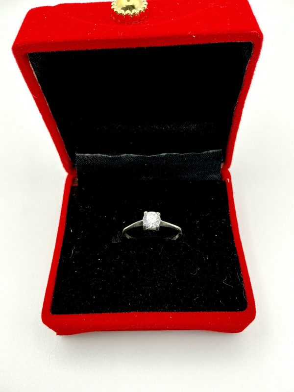 Elegant Vintage 925 Sterling Silver Solitaire CZ Ring – Size M - Image 4
