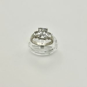 Luxury Sterling Silver CZ Trilogy Ring – Princess Cut, Size L