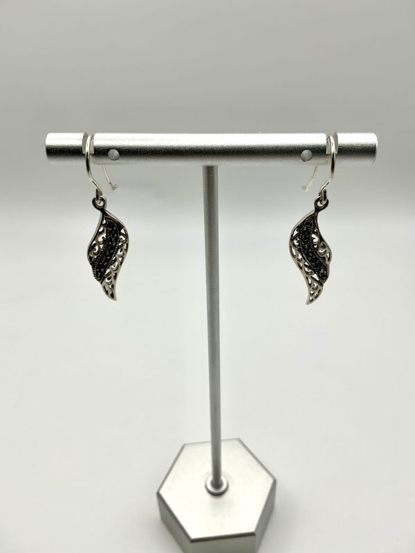 Sterling Silver Filigree Leaf Drop Earrings with Marcasite – 3.1g - Image 3