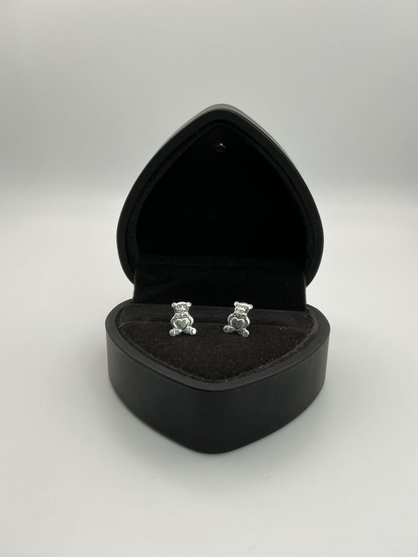 Sterling Silver Teddy Bear Heart Stud Earrings – 0.9g - Image 4
