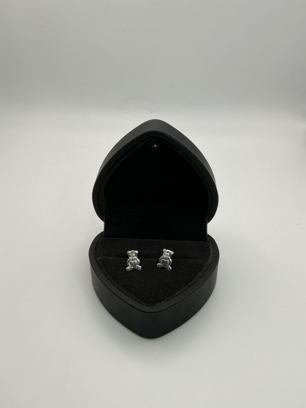 Sterling Silver Teddy Bear Heart Stud Earrings – 0.9g