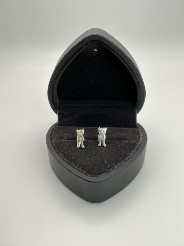 Sterling Silver Cat Stud Earrings – 0.7g - Image 3
