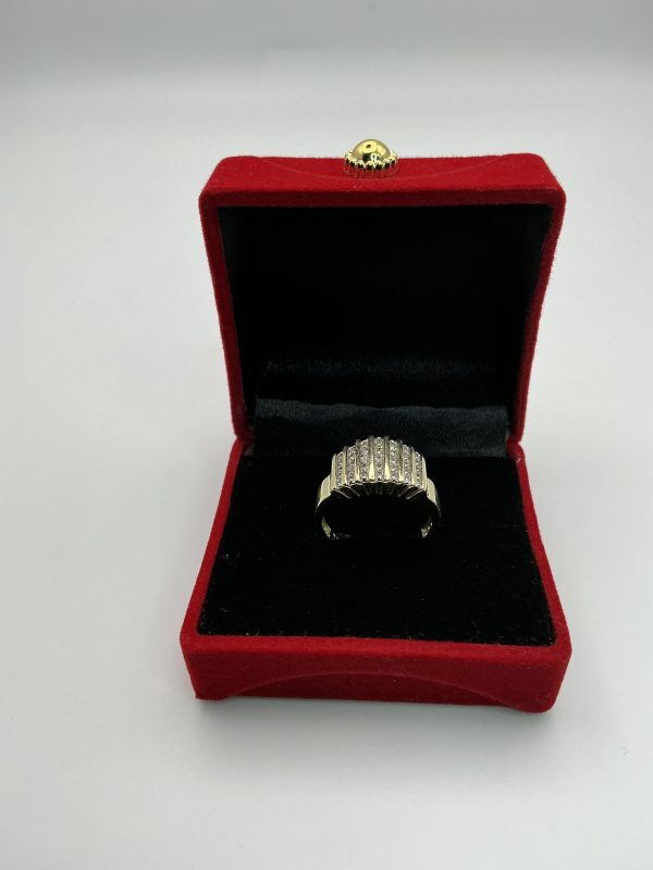 10k Yellow Gold Diamond Ring – 4.5g | Size S | Luxury Ribbed Design for Men - Image 2