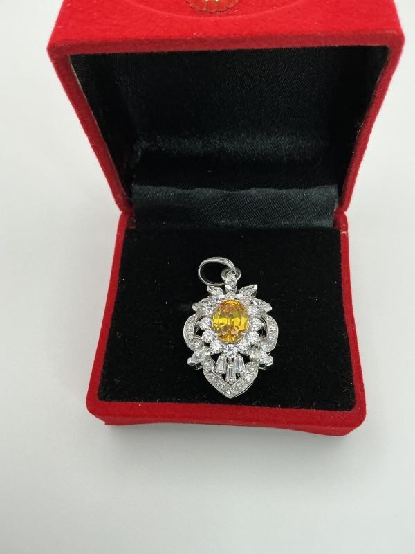 925 Sterling Silver Ornate Yellow Gemstone & Diamond Simulant Pendant – 9.4g - Image 2