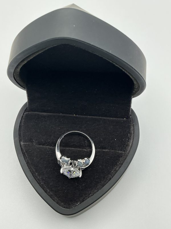 Sterling Silver Diamonique Leaf Motif Ring – Size O, 4.4g - Image 4