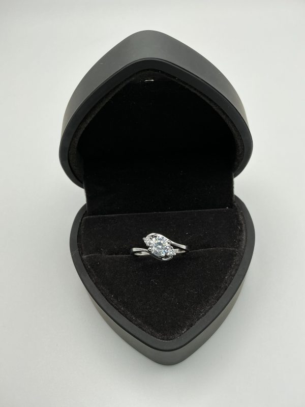 Sterling Silver Diamonique Round-Cut Trilogy Ring – Size O, 2.8g