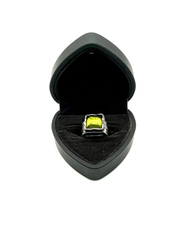 Sterling Silver Statement Ring with Green Faceted Gemstone, Size P, 10.8g - Image 2
