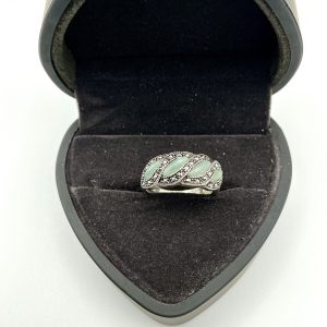 Elegant Sterling Silver Marcasite & Green Jade Ring – Size O, 4.6g