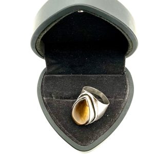 Sterling Silver Tiger’s Eye Statement Ring – Size Q, 8.3g