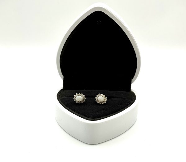 Vintage 9ct White Gold Opal & Clear Stone Halo Stud Earrings – 5x4mm Oval, Hallmarked 375 - Image 4