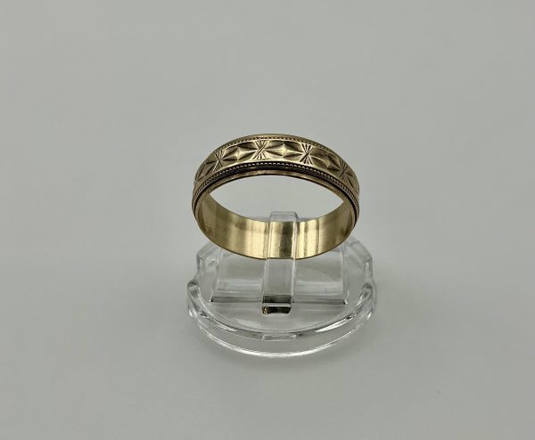 Vintage 9ct Yellow Gold Star Engraved Wedding Band Ring – Hallmarked – Size T – 3.5g - Image 5
