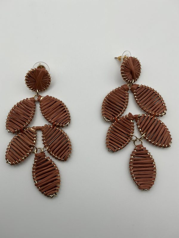 Handwoven Rattan Statement Drop Earrings – Boho Chic Natural Leaf Design - Image 4