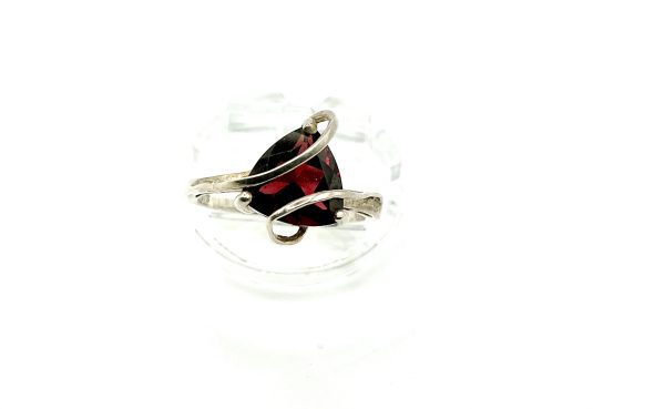Elegant Sterling Silver Garnet Ring – Size O, 925 SCS, 2.6g – Vintage Swirl Design - Image 5