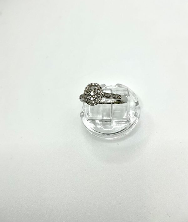 Elegant 375 White Gold Diamond Cluster Ring – 0.22ct, Size M - Image 5