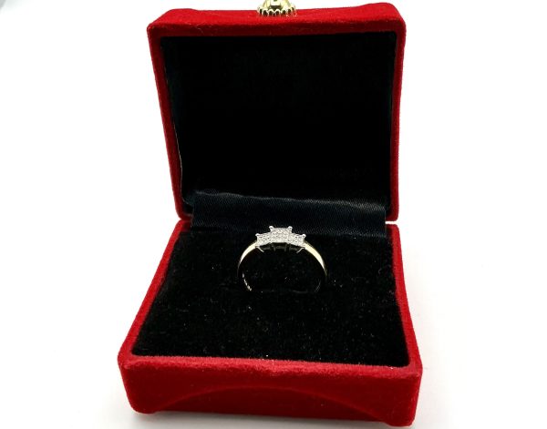 Three-Panel Diamond Ring in 9ct Yellow & White Gold – 0.10ct Cluster Elegance - Image 5