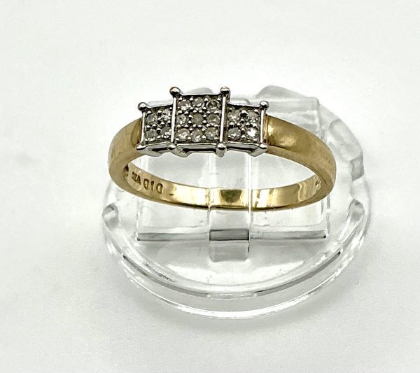 Three-Panel Diamond Ring in 9ct Yellow & White Gold – 0.10ct Cluster Elegance - Image 6