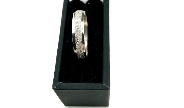 9ct White Gold Diamond-Crusted Band Ring, Size M, 1.4g - Image 3
