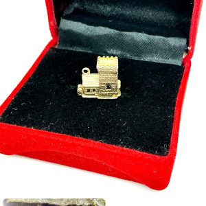 Antique 1802 9K Gold Church Charm – Opens to Blessing Scene – 3.9g – London Hallmark
