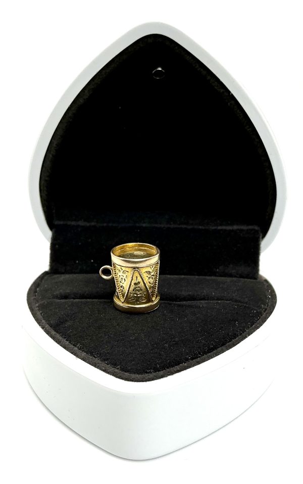 Vintage 9K Gold Ornate Drum Charm – 2.34g – Collectable Solid Gold Pendant - Image 5