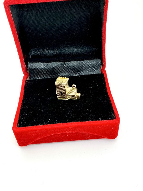 Antique 1802 9K Gold Church Charm – Opens to Blessing Scene – 3.9g – London Hallmark - Image 10