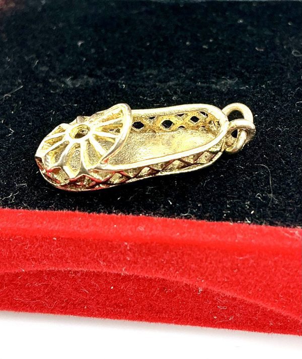 Vintage 9K Gold Slipper Charm – London 1966 by C&T – 1.97g - Image 3