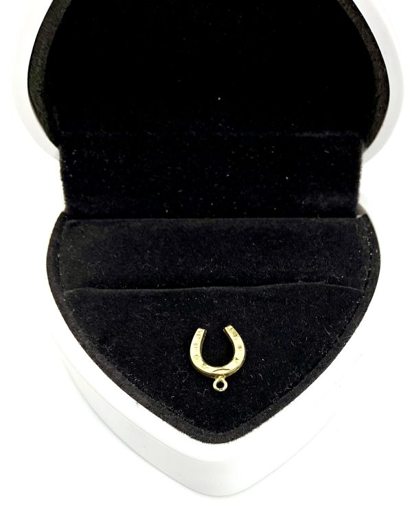 Vintage 10K Yellow Gold Horseshoe Charm – Lucky Pendant – 0.32g - Image 7