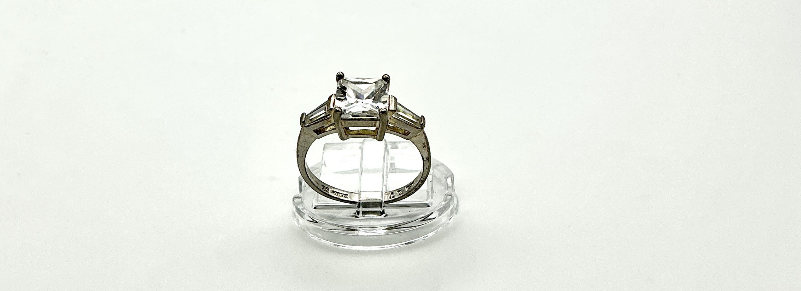 Sterling Silver Trilogy Ring with Princess Cut CZ | 925 Hallmarked | Size N/O | 2.92g - Image 3