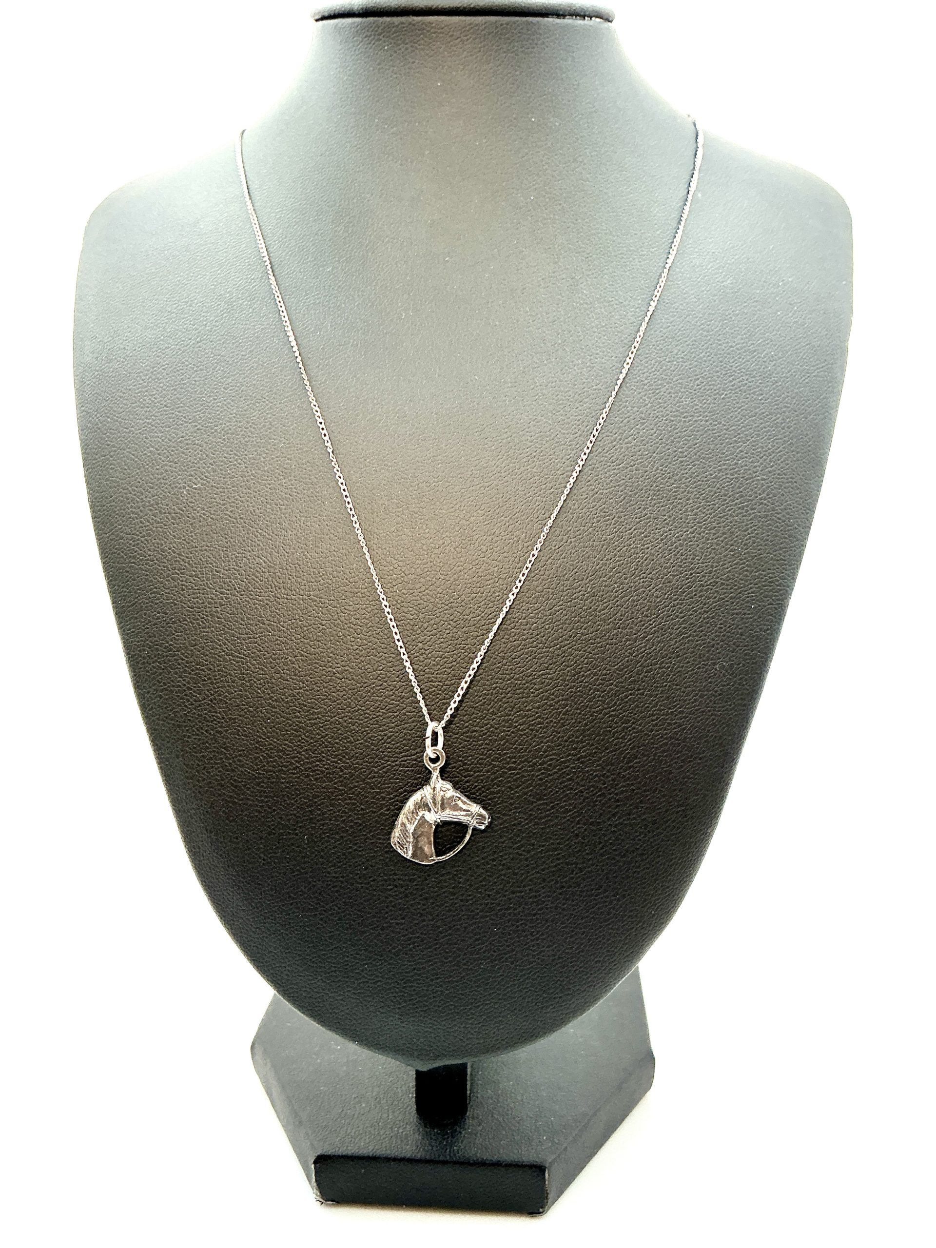925 Sterling Silver Horse Pendant Necklace – 20 Inch Chain – 3.06g - Image 4