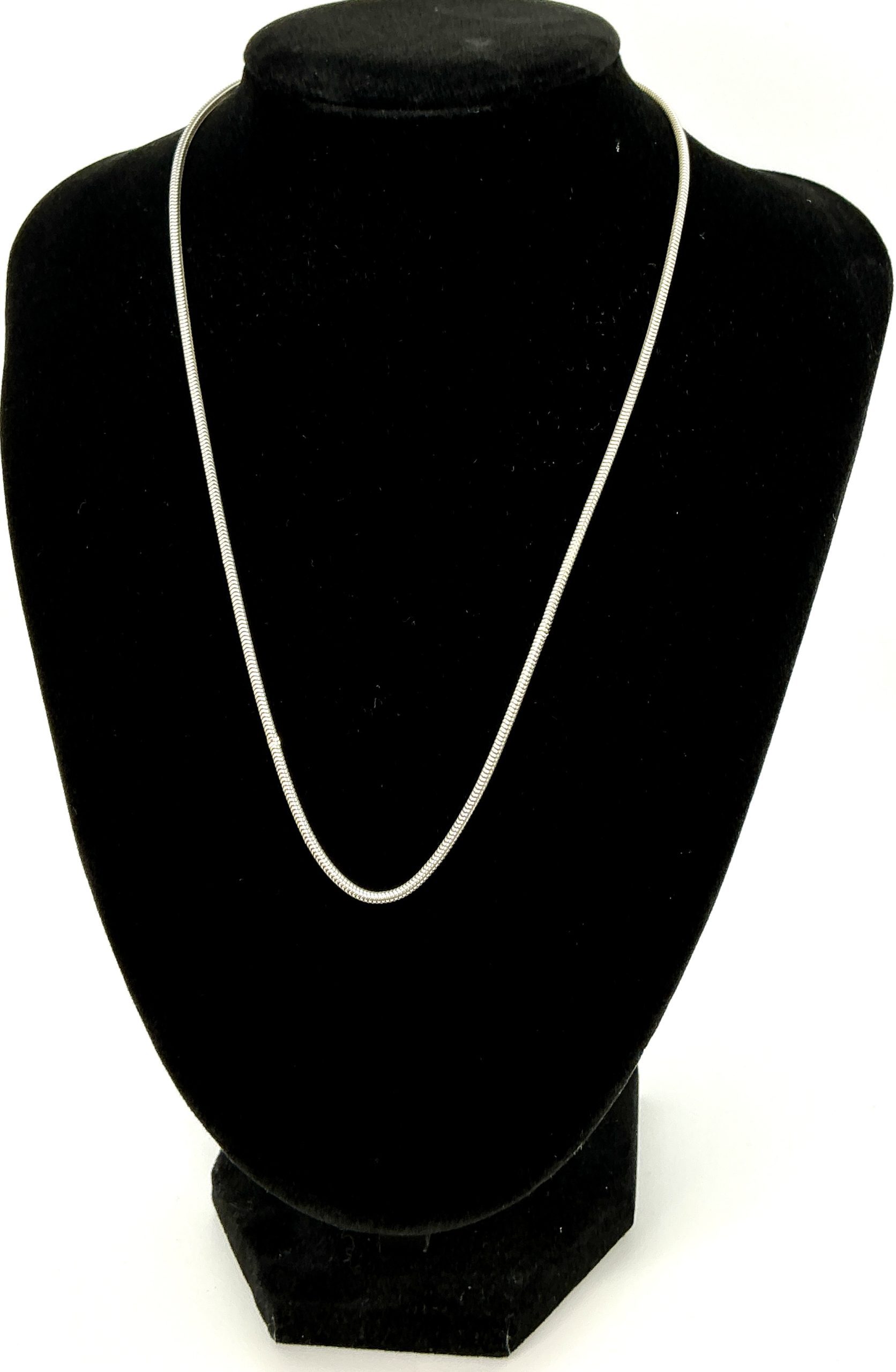 Fine 925 Sterling Silver Chain – 16” Necklace – 1.52g – Minimalist Everyday Jewellery – Insured Delivery - Image 4